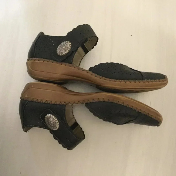 Remonte Soft Casual Comfort Mary Jane's Perforated Leather Black EU 38 US 7 - Picture 3 of 10